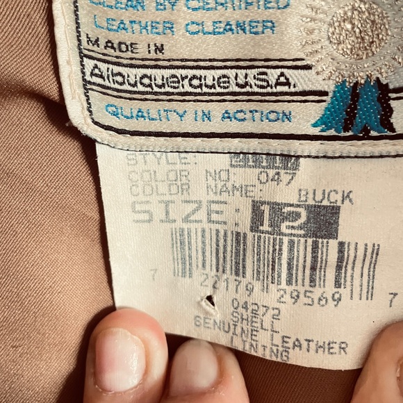 Vintage 80s Pioneer Wear Women’s Leather Fringe Jacket. - Picture 10 of 10